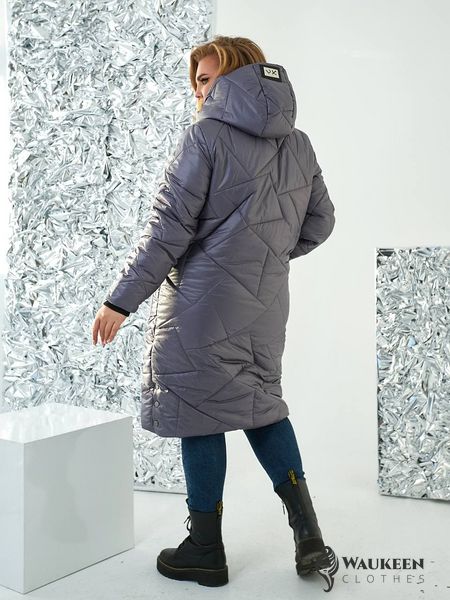 Жіноча стьобана куртка прямого крою з накладними кишенями сірого кольору р.48/50 354248 385928 фото