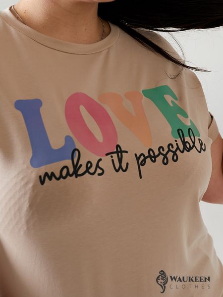 Жіноча футболка LOVE колір бежевий р.56/58 432485 432485 фото