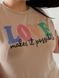 Жіноча футболка LOVE колір бежевий р.56/58 432485 432485 фото 4