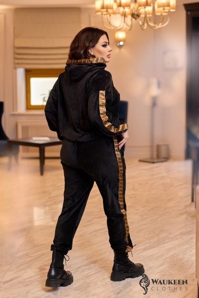 Жіночий прогулянковий костюм велюровий чорного кольору р.56/58 433348 433348 фото