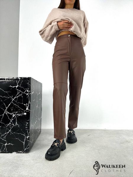 Жіночі штани з еко шкіри колір коричневий р.46/48 443978 443978 фото