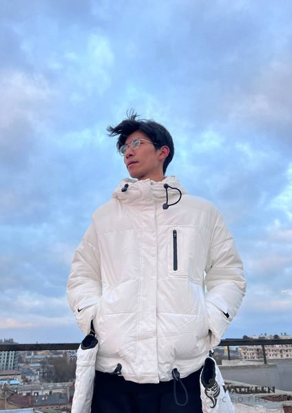 Чоловіча зимова куртка колір білий р.M 449724 449724 фото