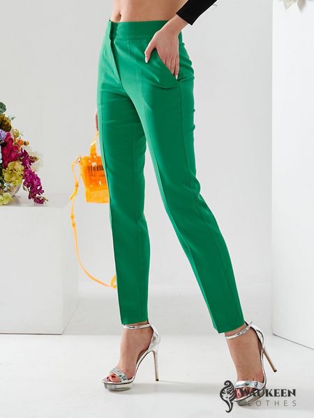 Женские брюки зеленого цвета р.3XL 396725 396713 фото