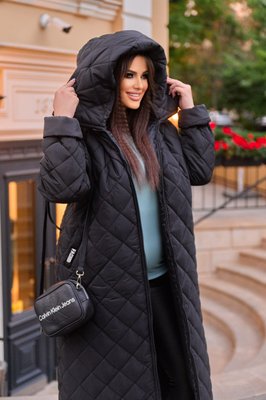 Жіноча тепла куртка з капюшоном колір чорний р.48/50 445859 445859 фото