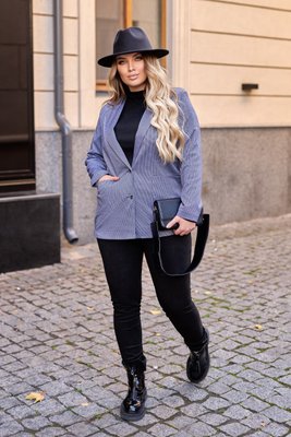 Женский пиджак на подкладке с накладными карманами голубой р.48/50 384656 384662 фото
