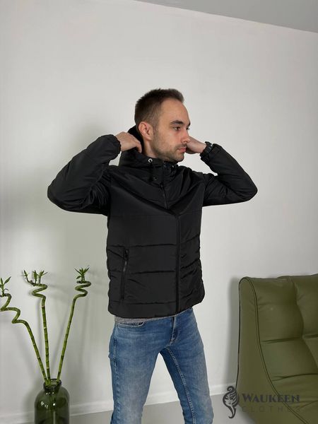 Мужская теплая курточка с капюшоном цвет черный р.56/58 447295 447295 фото