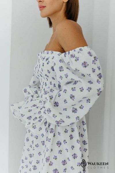 Жіноче плаття з мусліну колір білий принт лілові квіти р.M 459195 459195 фото