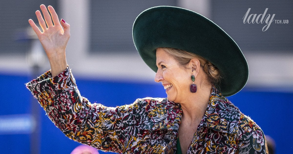 У крислатому капелюсі та вбранні від Oscar de la Renta: королева Максима відвідала церемонію