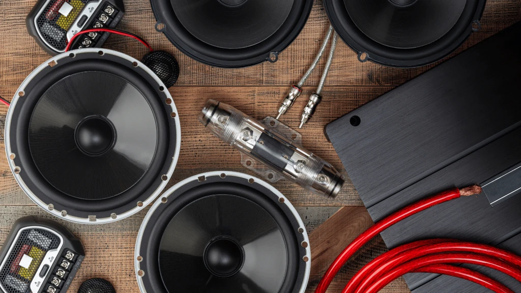 НЧ динамики в машину